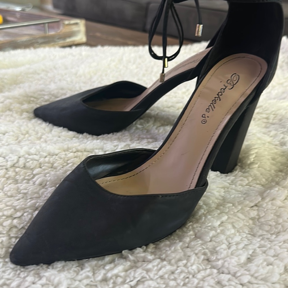 Stunning black ballet heels with 2 inch block heel